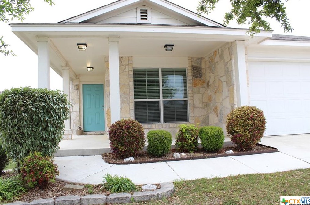 663 Tom Kemp Dr, New Braunfels, TX 78130-3681