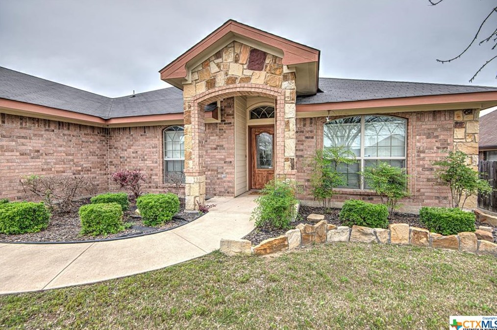 2527 Mugho Dr, Killeen, TX 76548-2736