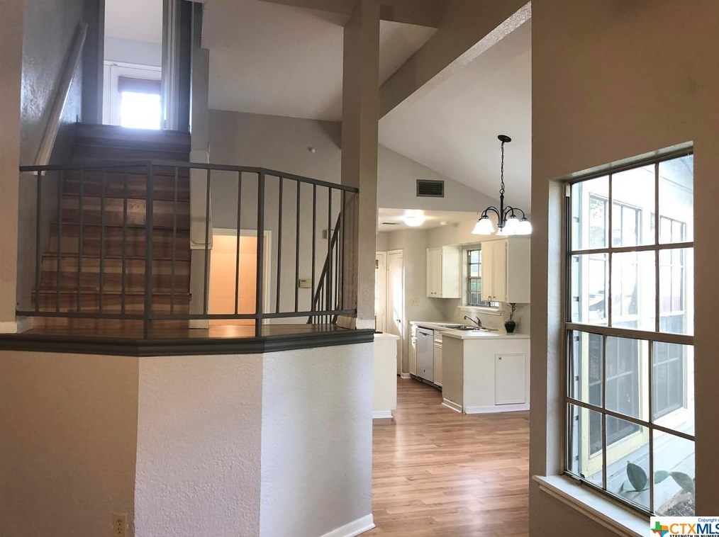 615 Burleson St #4, San Marcos, TX