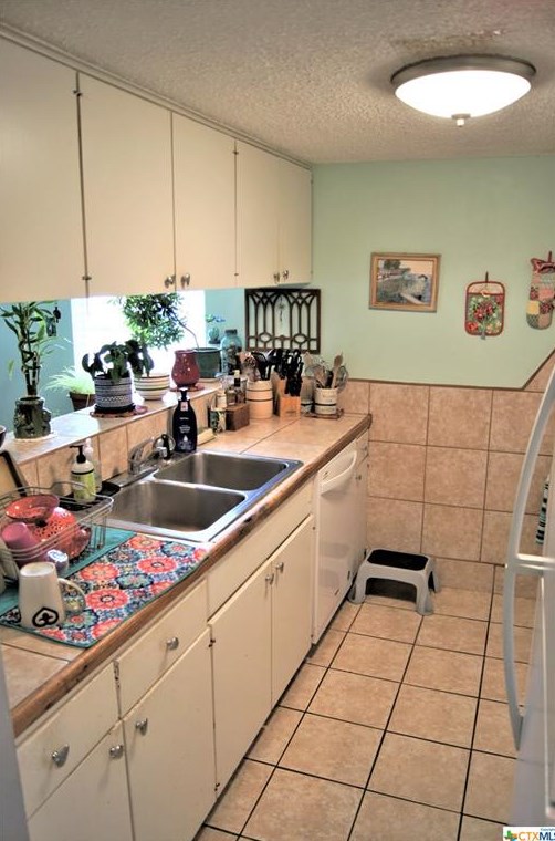 14 Spalding Cir, Woodcreek, TX 78676-3316