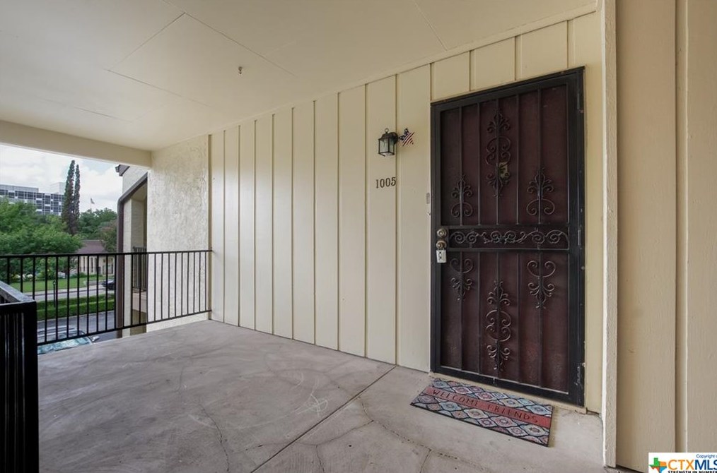 8702 Village Dr Apt 1005, San Antonio, TX 78217