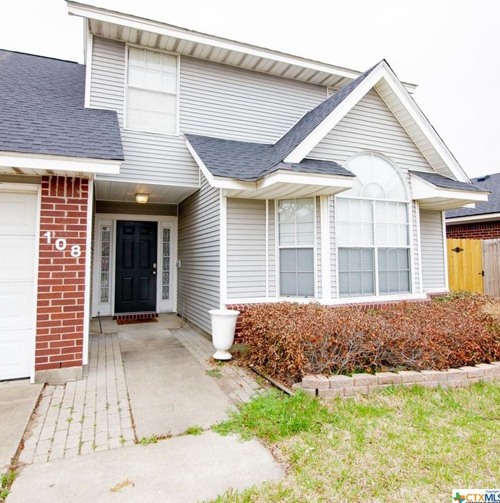 108 Portsmouth Cir, Victoria, TX 77904