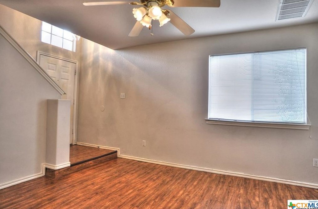 825 Sagewood Trl, San Marcos TX  78666-2261 exterior