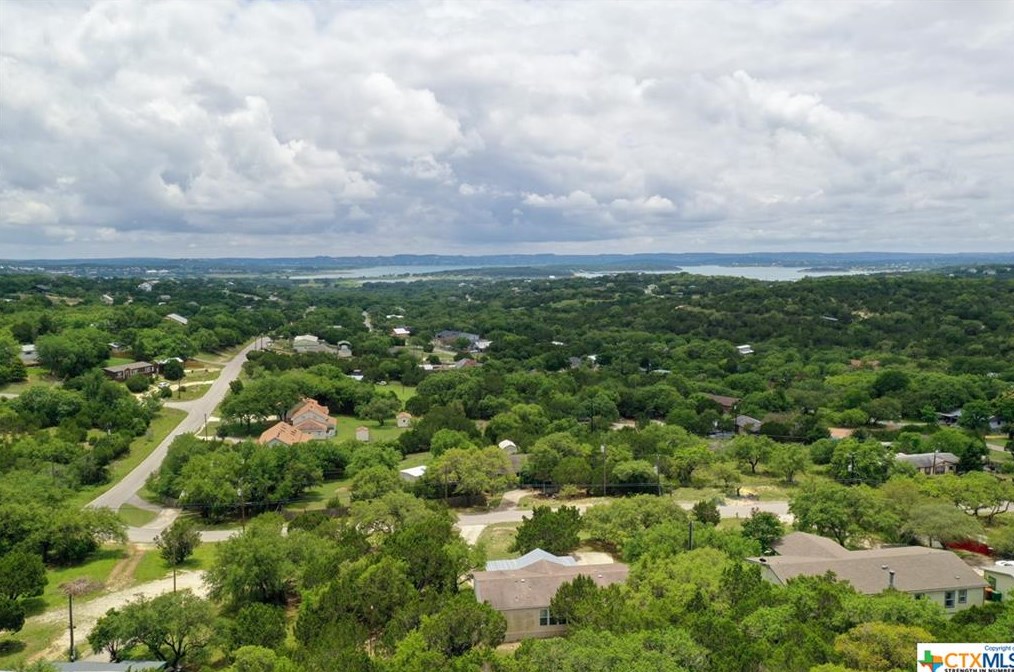 1502 Cyn Trce, New Braunfels TX  78133-2145 exterior