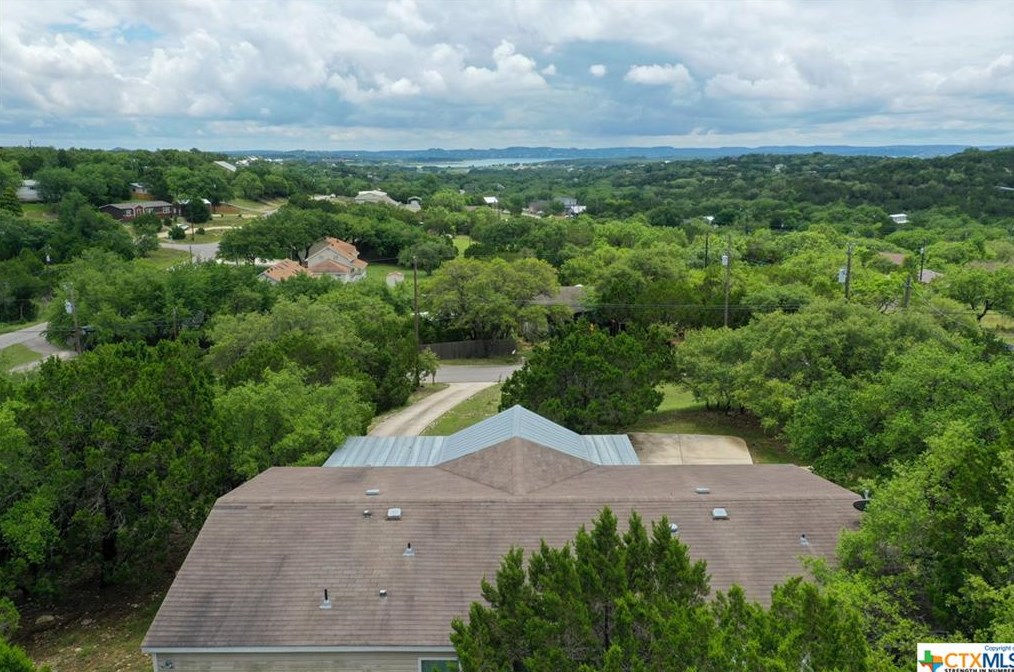 1502 Cyn Trce, New Braunfels TX  78133-2145 exterior