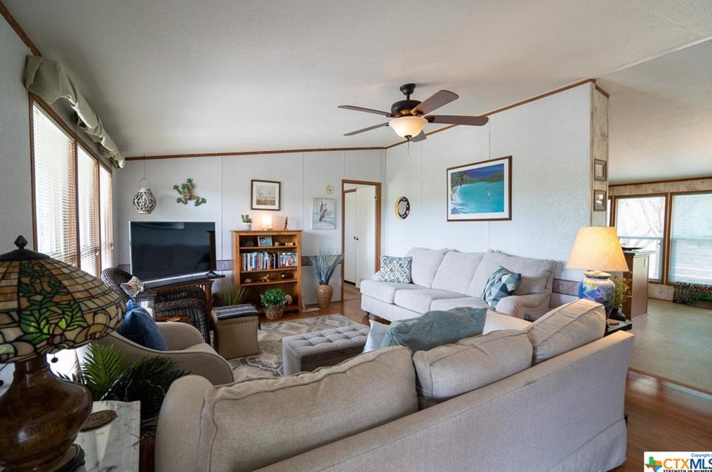 1502 Cyn Trce, New Braunfels TX  78133-2145 exterior
