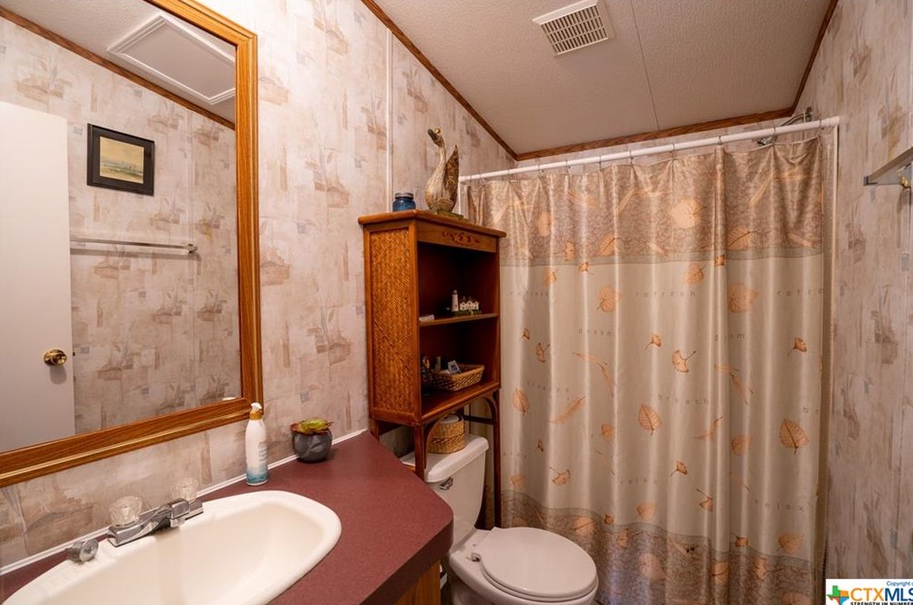 1502 Cyn Trce, New Braunfels TX  78133-2145 exterior