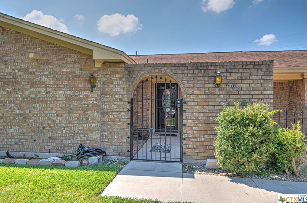 202 Dahlia Ct, Killeen, TX 76542-1751