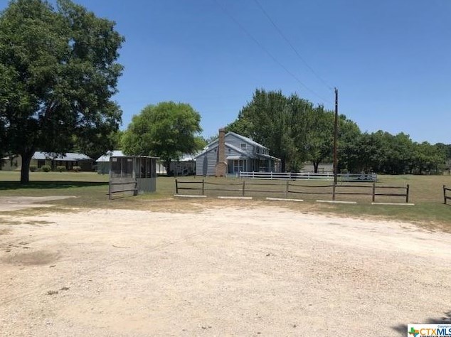 310 Brackenridge Ln #1, Seguin, TX 78155