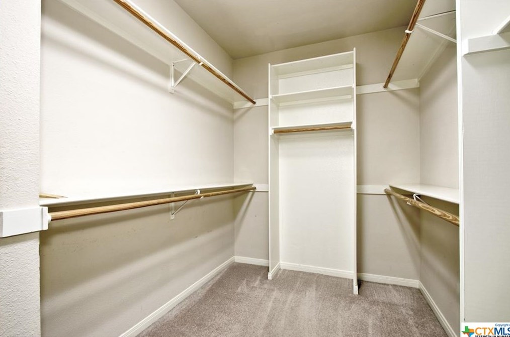 617 Evergreen Ln, New Braunfels TX exterior