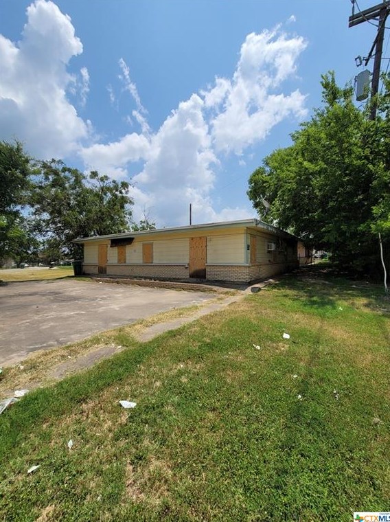 306 Valley Rd, Killeen, TX 76548-1028
