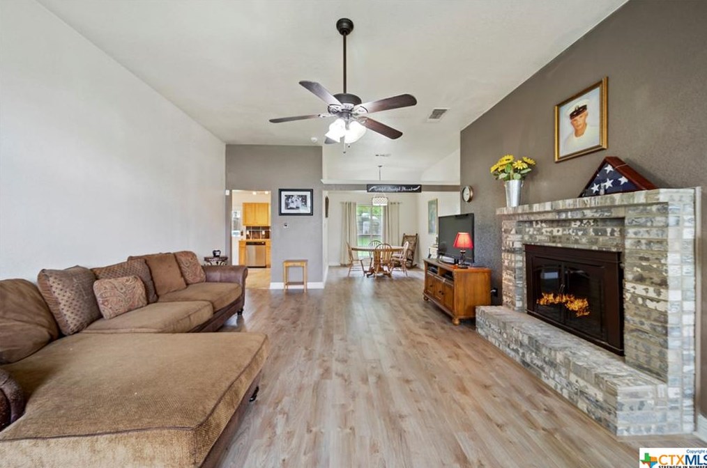 410 Diana Ln, Killeen, TX 76548-6081