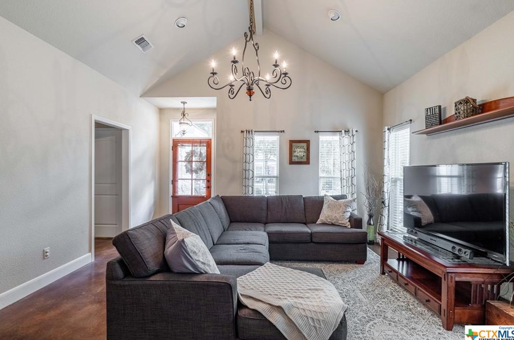 2317 Cotton Blvd, New Braunfels TX  78130-2487 exterior