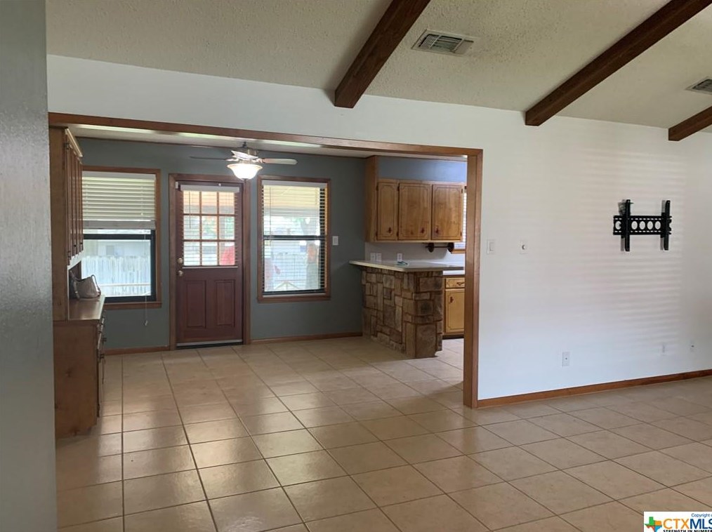 422 Granada Dr, New Braunfels TX  78130-3818 exterior