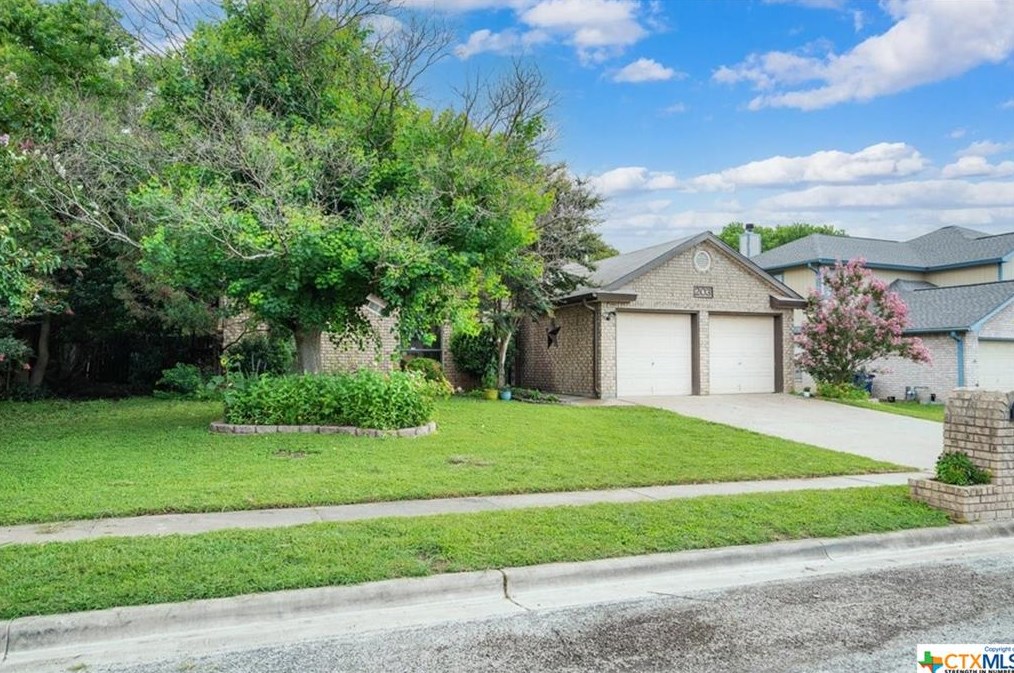 203 January St, Copperas Cove, TX 76522-1802