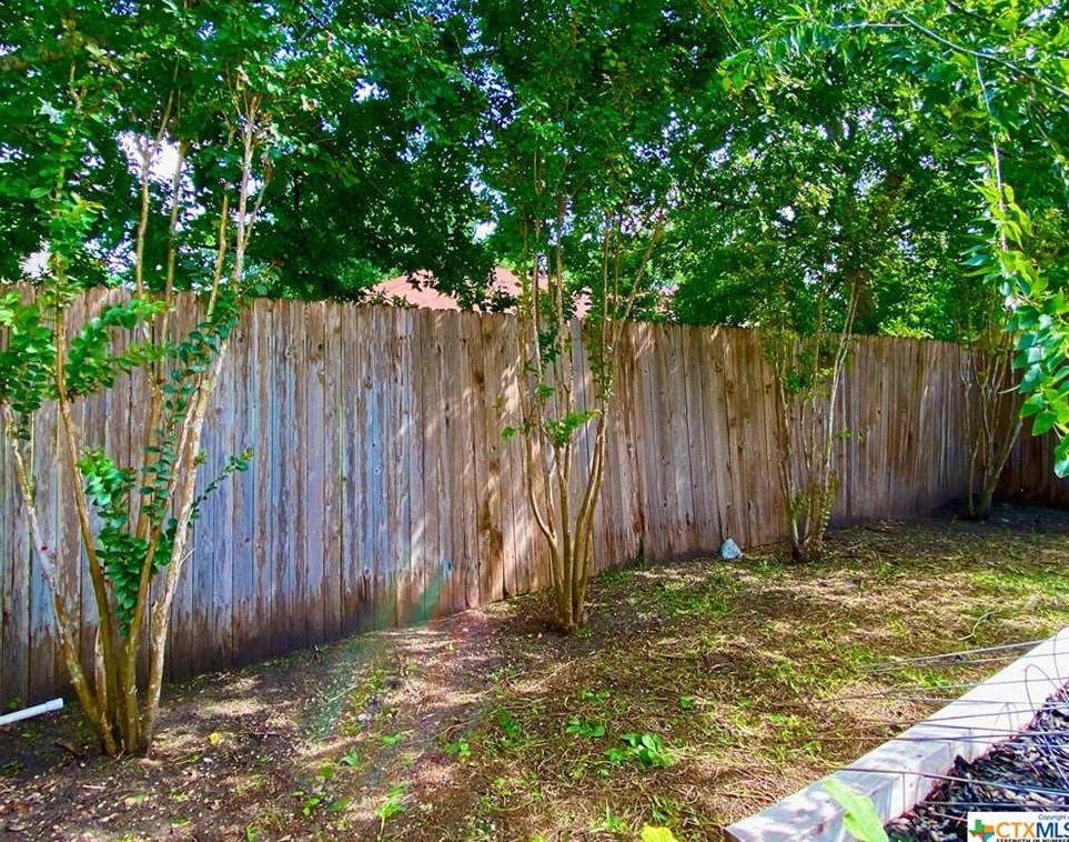 216 Dogwood Dr, New Braunfels TX 78130-4899 exterior