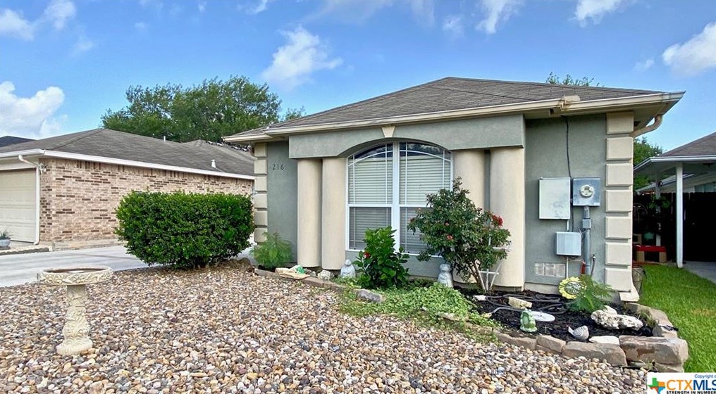 216 Dogwood Dr, New Braunfels, TX 78130