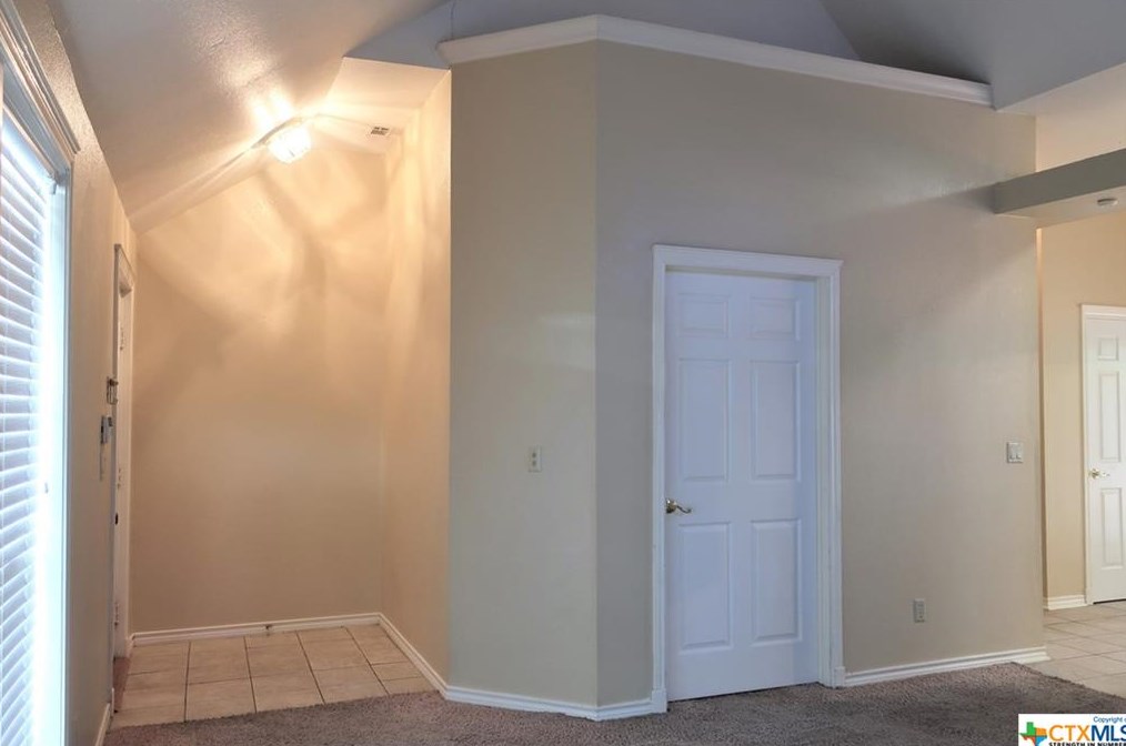 1043 Rivertree Dr, New Braunfels, TX 78130