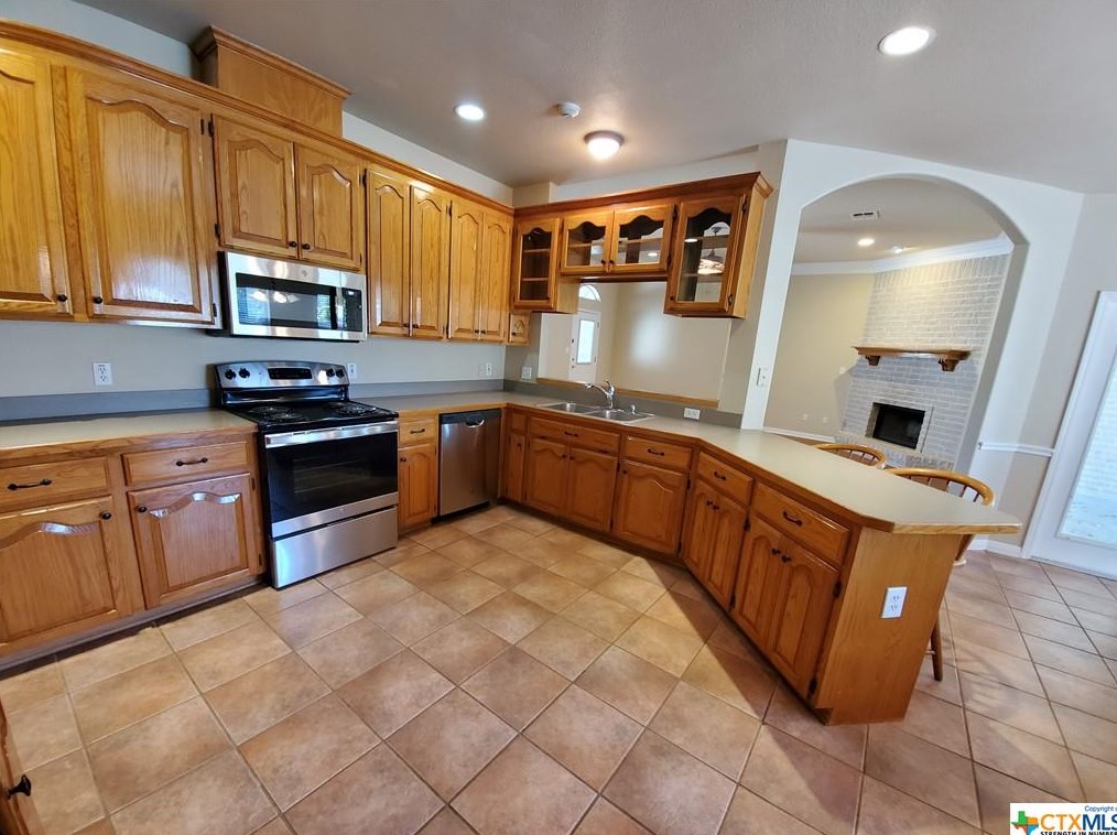 213 Pinnacle Pkwy, New Braunfels, TX 78132
