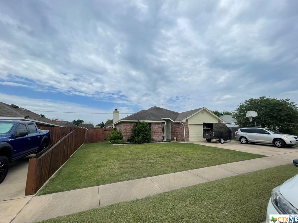 1202 August Dr, Killeen, TX 76549-3641