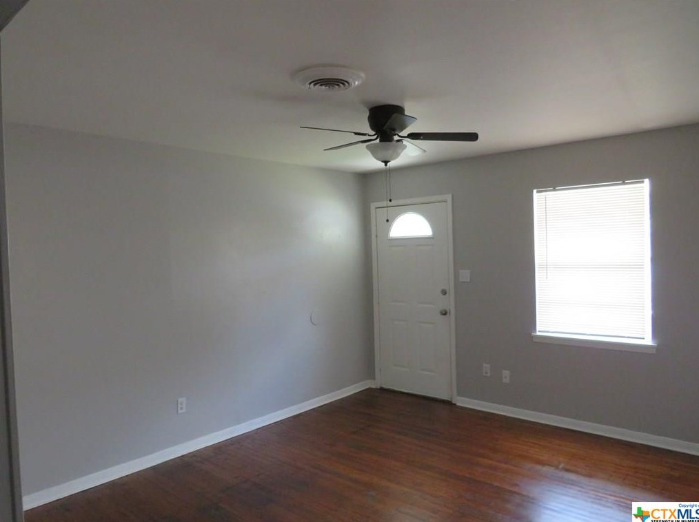 1005 S 5th St #a, Copperas Cove, TX 76522