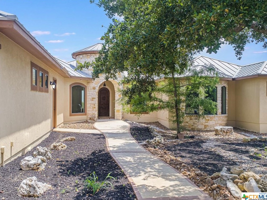 1034 Ranger Rdg, New Braunfels, TX 78132-1841