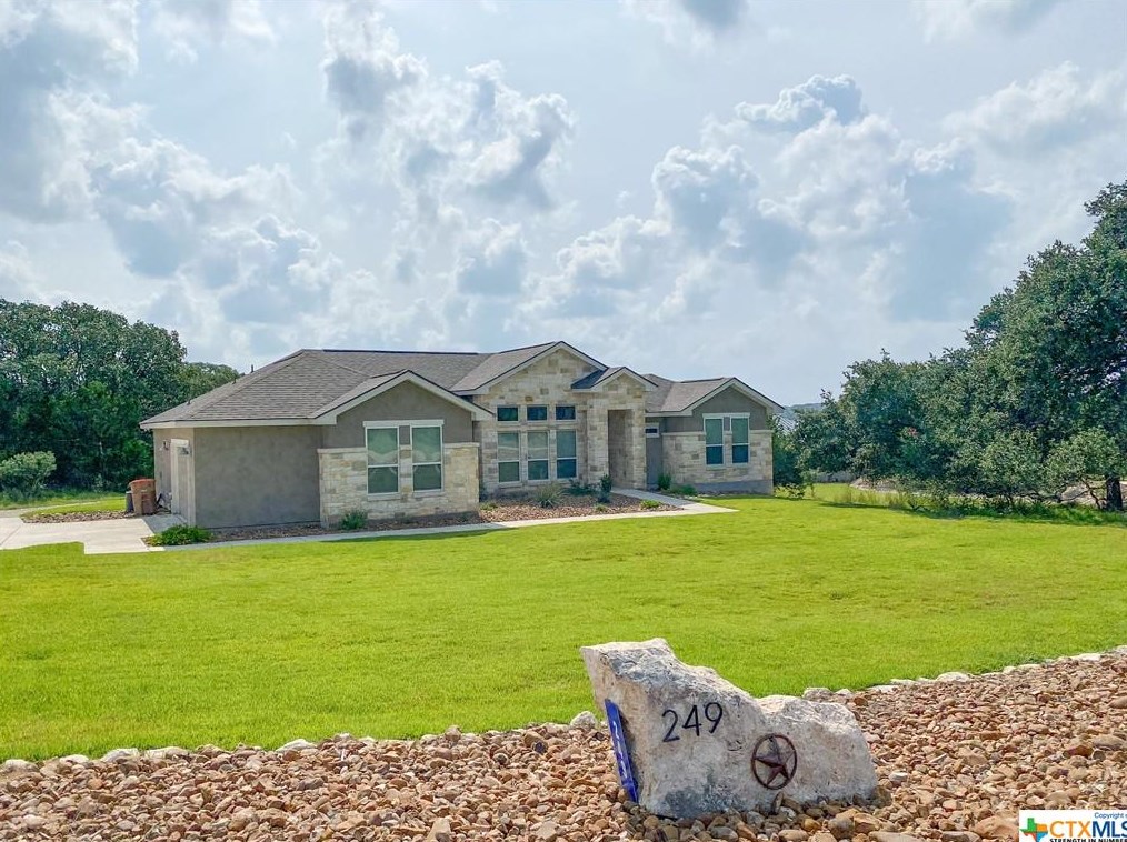 249 Toucan Dr, Spring Branch, TX 78070