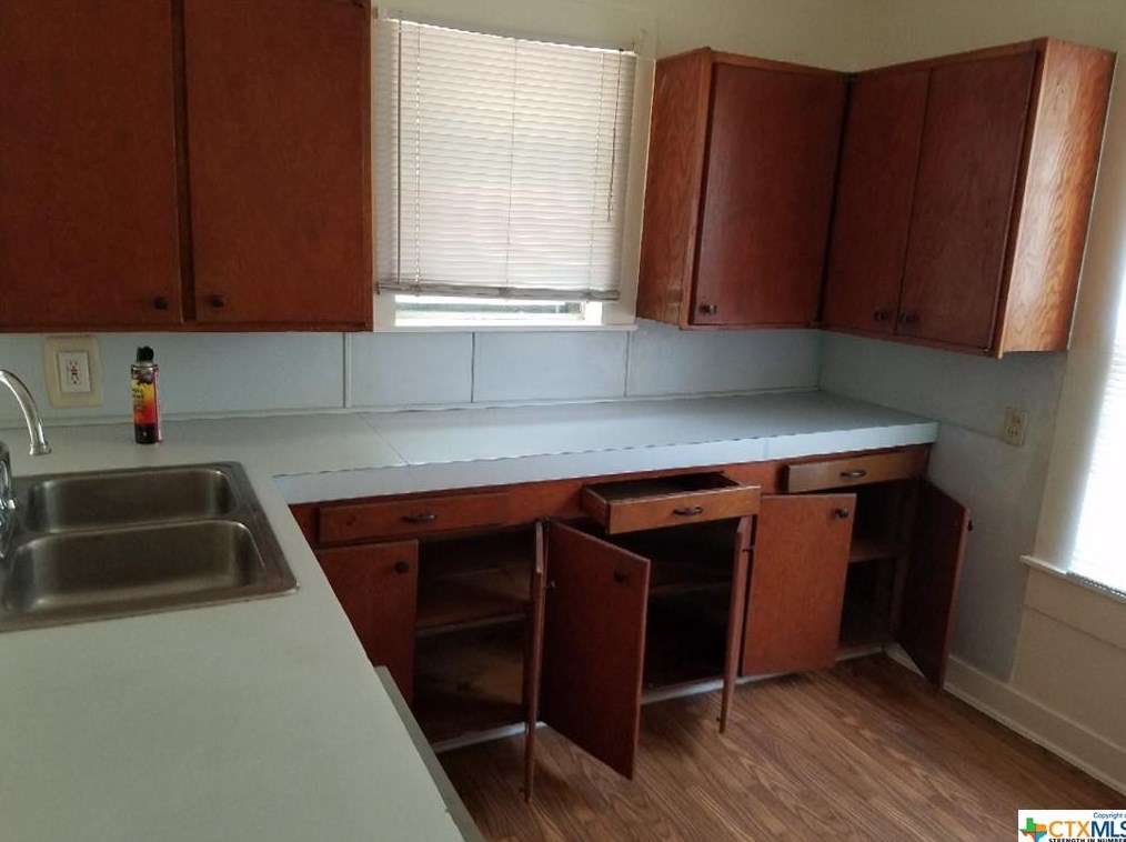 2215 River Rd, San Marcos, TX 78666