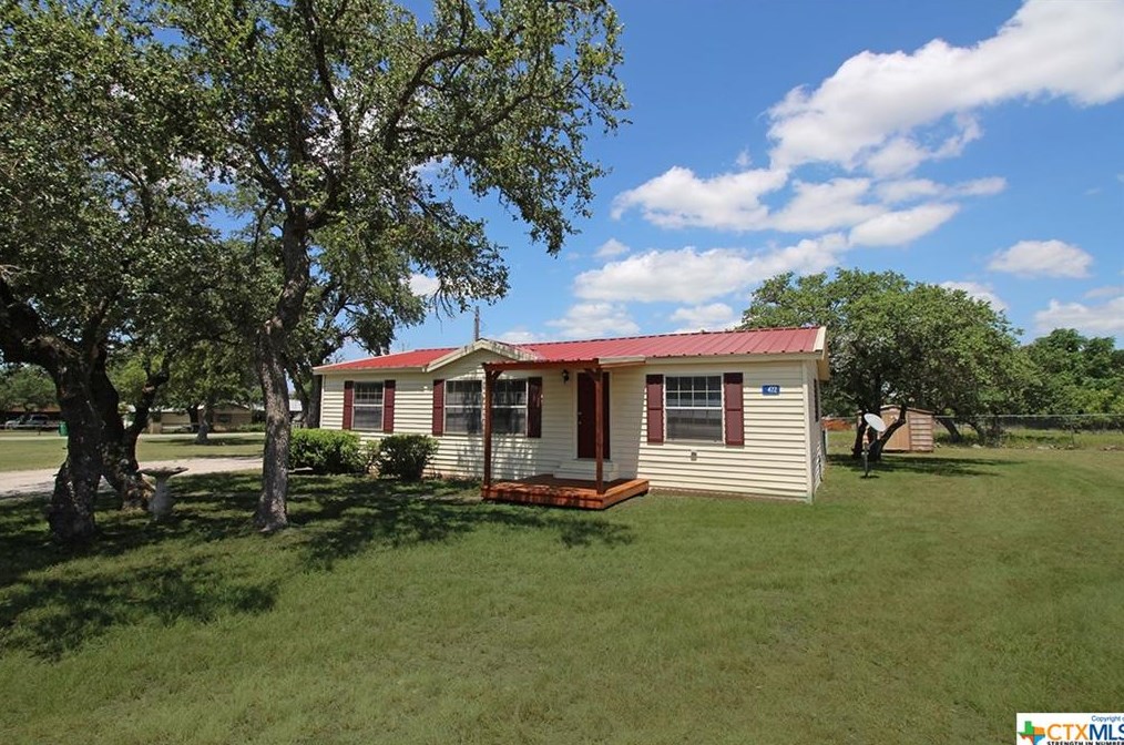 472 County Road 3065, Lampasas, TX 76550-3968