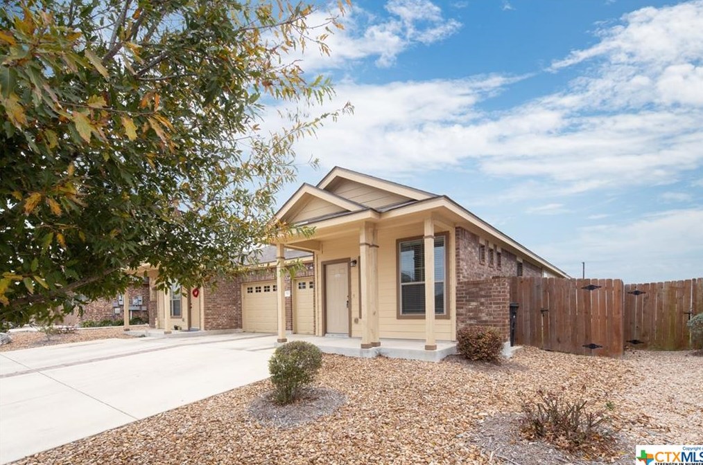 514 Creekside Cir #514, New Braunfels, TX 78130