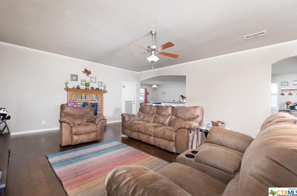 2705 Montague County Dr, Killeen, TX 76549-1400