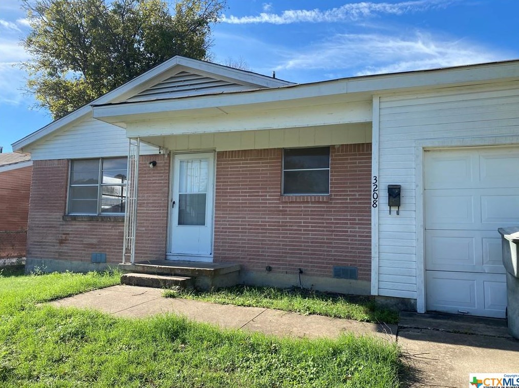 3208 Longview Dr, Killeen, TX 76543-4964