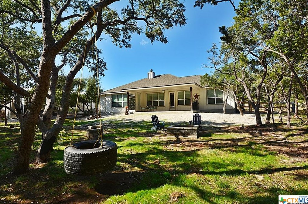 1411 Rocky Rdg Loop, New Braunfels TX exterior