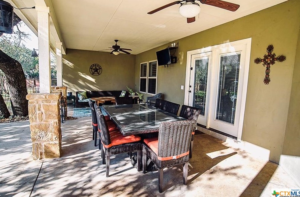 10110 Kopplin Rd, New Braunfels TX 78132-4668 exterior