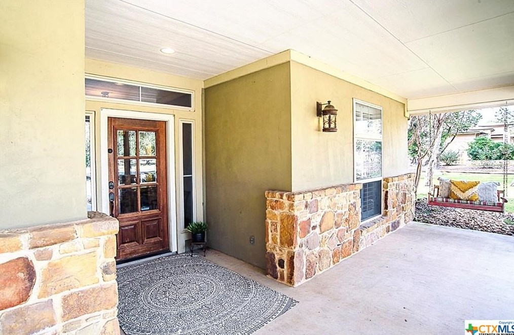 10110 Kopplin Rd, New Braunfels TX 78132-4668 exterior