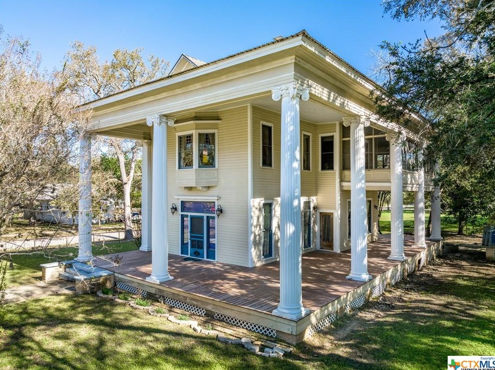 124 Hamilton St, Nickel, TX 78629-4002