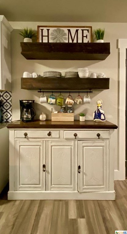 330 Kowald Ln, New Braunfels TX 78130-2516 exterior