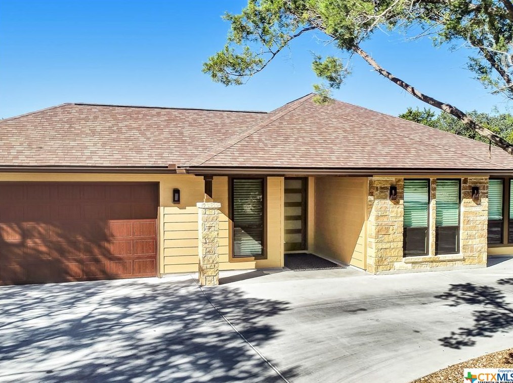 1171 Heritage Hl, New Braunfels, TX 78133-1811