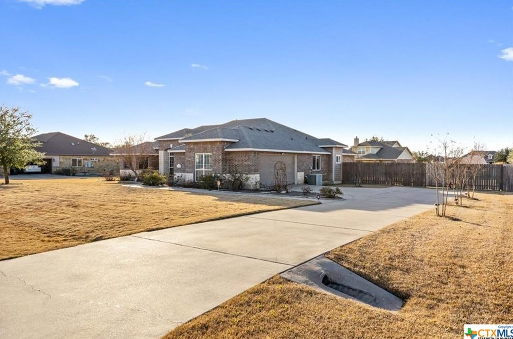 7010 Valley Mist Dr, Temple, TX 76502-4307