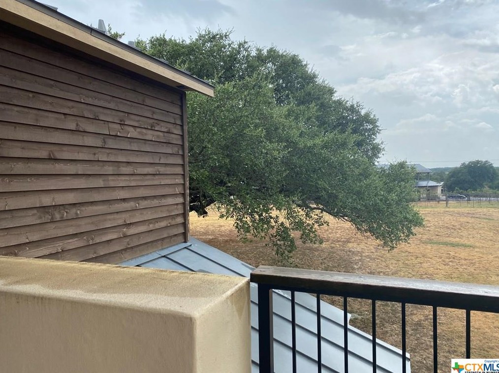 1622 Gruene Vineyard Xing, New Braunfels TX  78130-2772 exterior