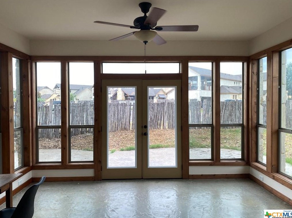 1622 Gruene Vineyard Xing, New Braunfels, TX 78130