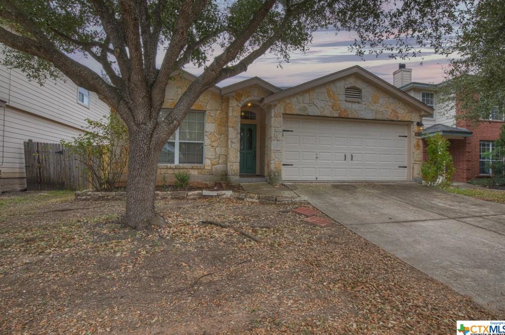 2636 Hunt St, New Braunfels, TX 78130-2962