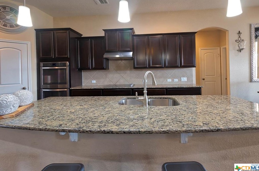 6210 Alabaster Dr, Killeen TX 76542-5227 exterior