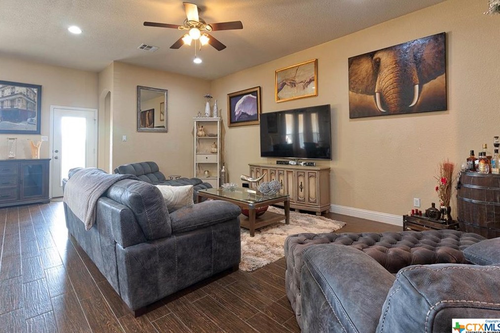 6210 Alabaster Dr, Killeen TX 76542-5227 exterior