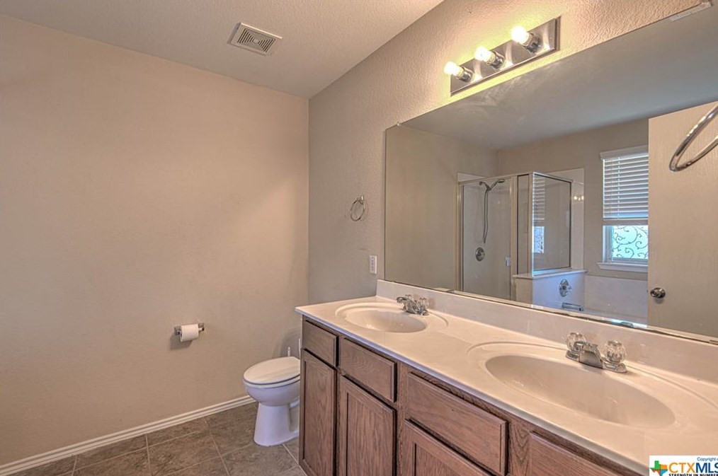 9108 Devonshire Ct, Killeen TX 76542-6296 exterior