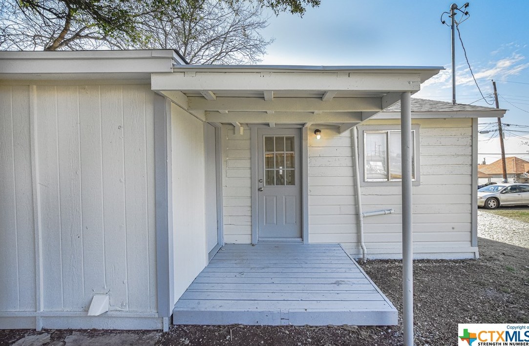 715 Avenue, Killeen TX  76541-5160 exterior