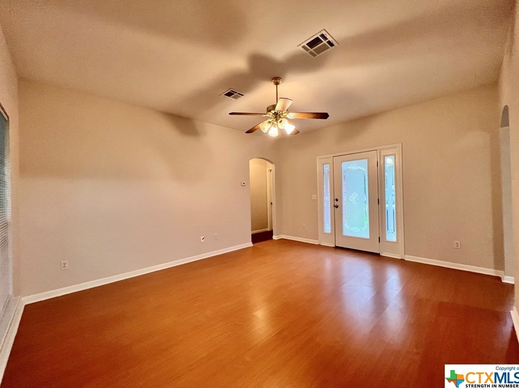 2184 Bentwood Dr, New Braunfels, TX 78130-2972