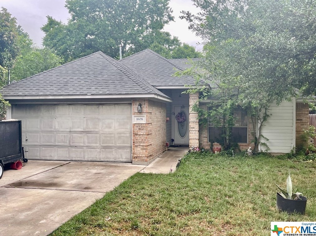1808 Pearce Ct, San Marcos, TX 78666-2259