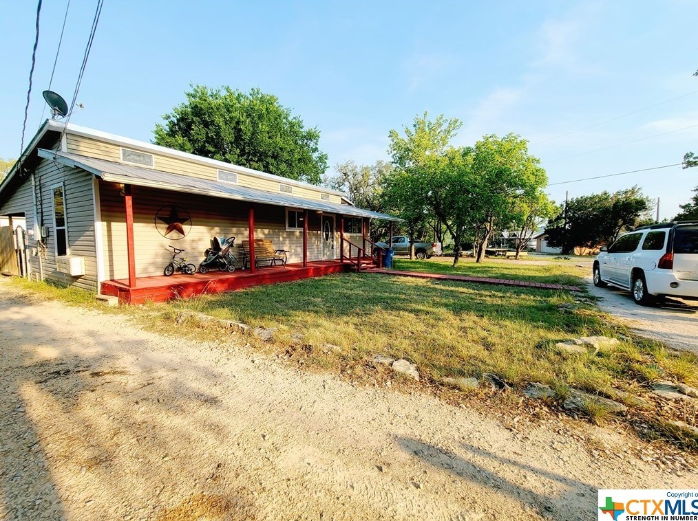 1086 Timberlane Dr, New Braunfels, TX 78133-3638