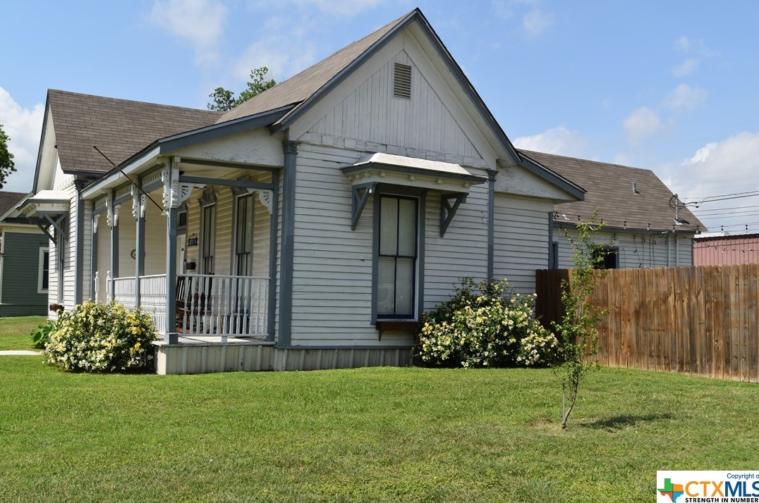118 6th St, Temple, TX 76501-3358
